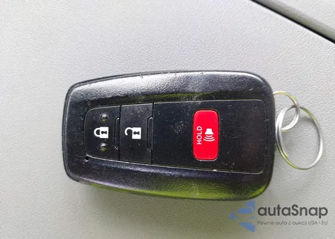 2023 Toyota Highlander L z USA, uszkodzony, nr VIN 5TDKDRAH6PS510706